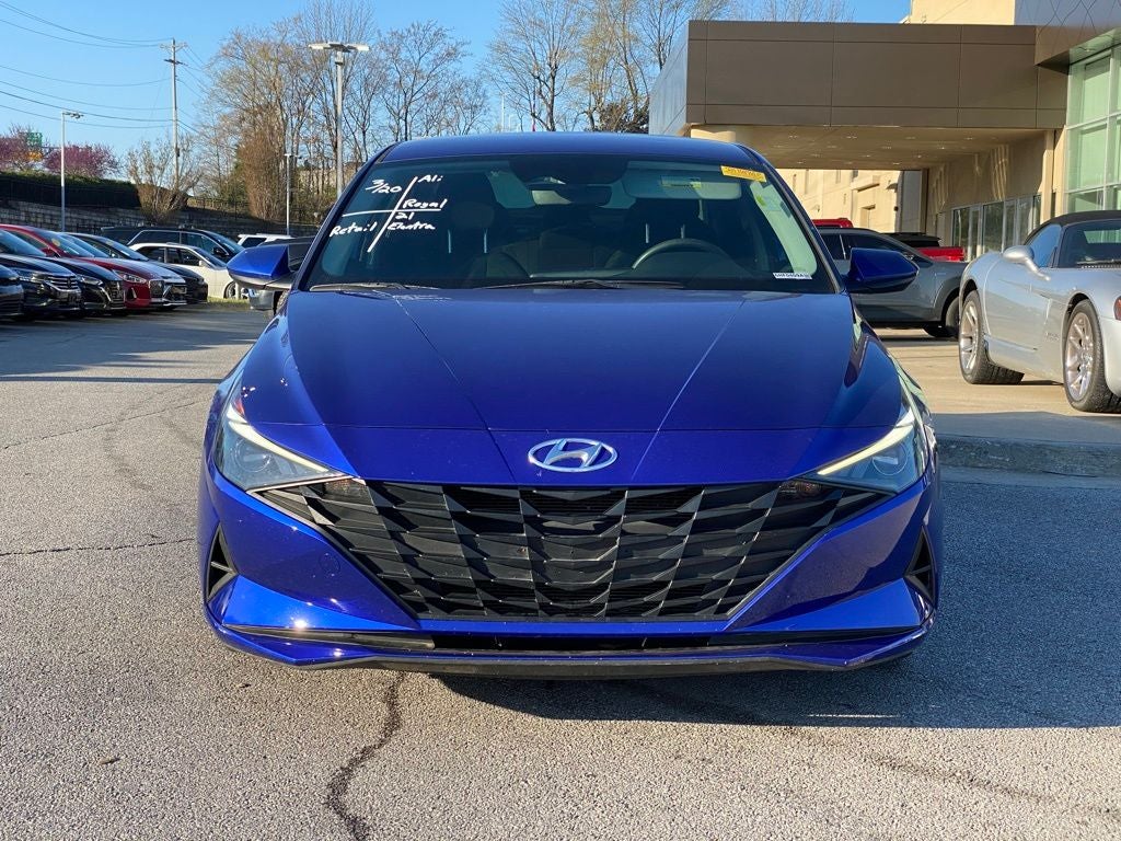 2021 Hyundai ELANTRA SE