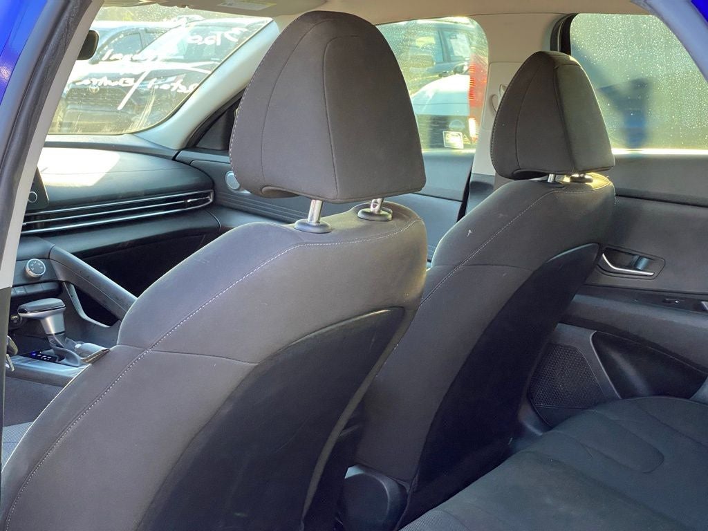 2021 Hyundai ELANTRA SE