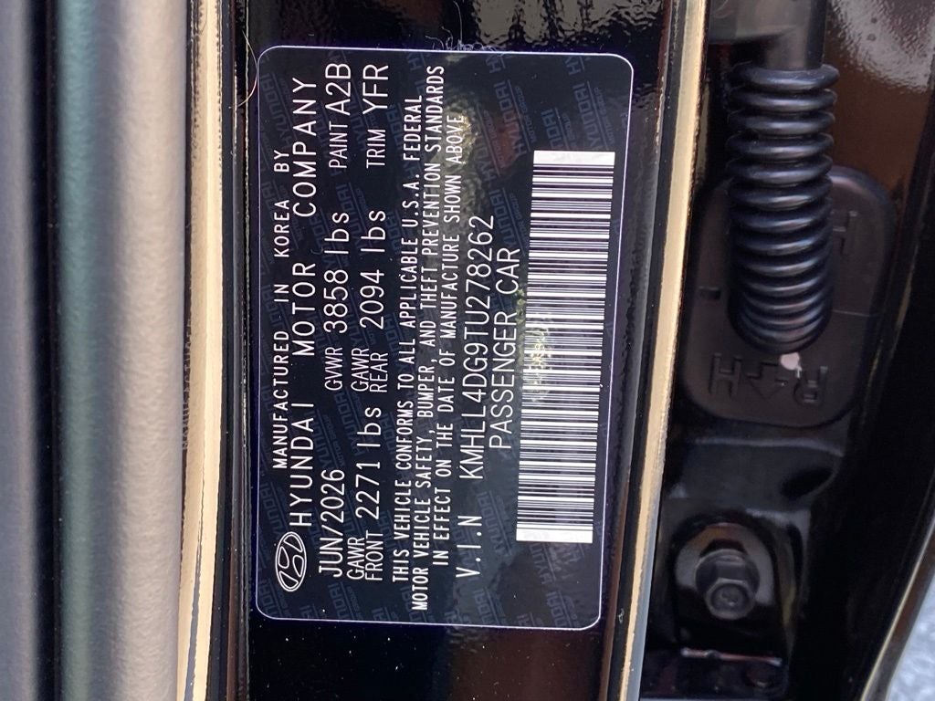 2026 Hyundai ELANTRA SE