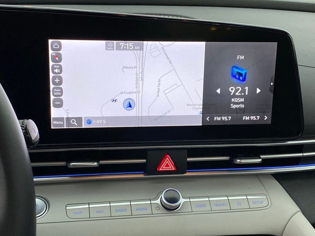 2022 Hyundai ELANTRA Limited