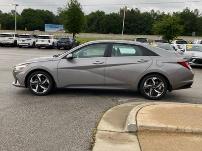 2022 Hyundai ELANTRA Limited