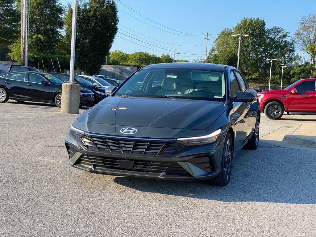 2026 Hyundai ELANTRA Limited