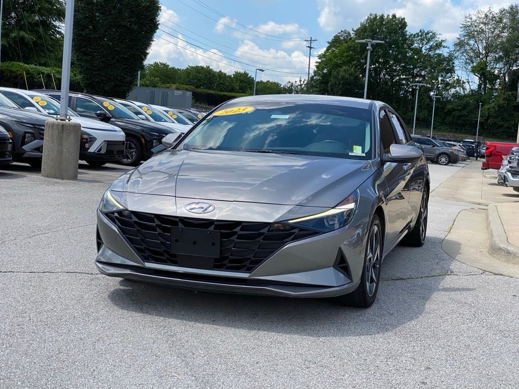 2023 Hyundai ELANTRA SEL