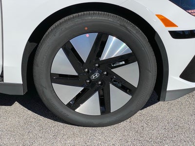 2025 Hyundai IONIQ 6 SE