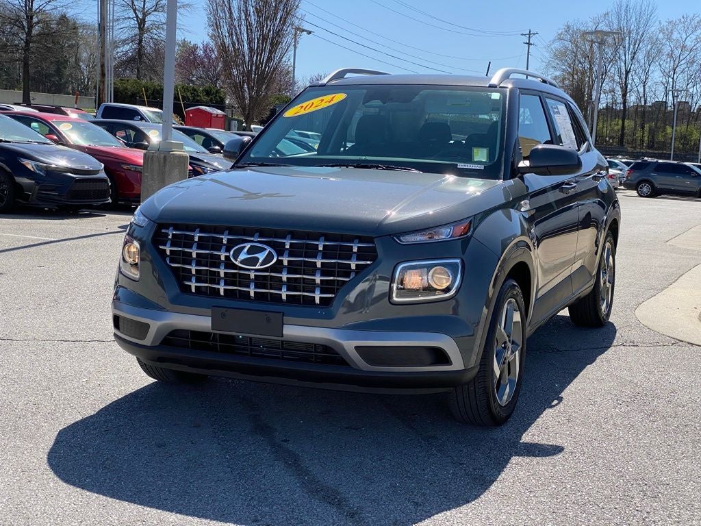 2024 Hyundai VENUE SEL