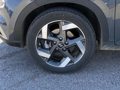 2024 Hyundai VENUE SEL