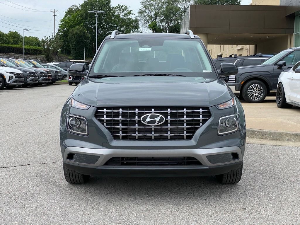 2026 Hyundai VENUE SEL W/Two-Tone Roof