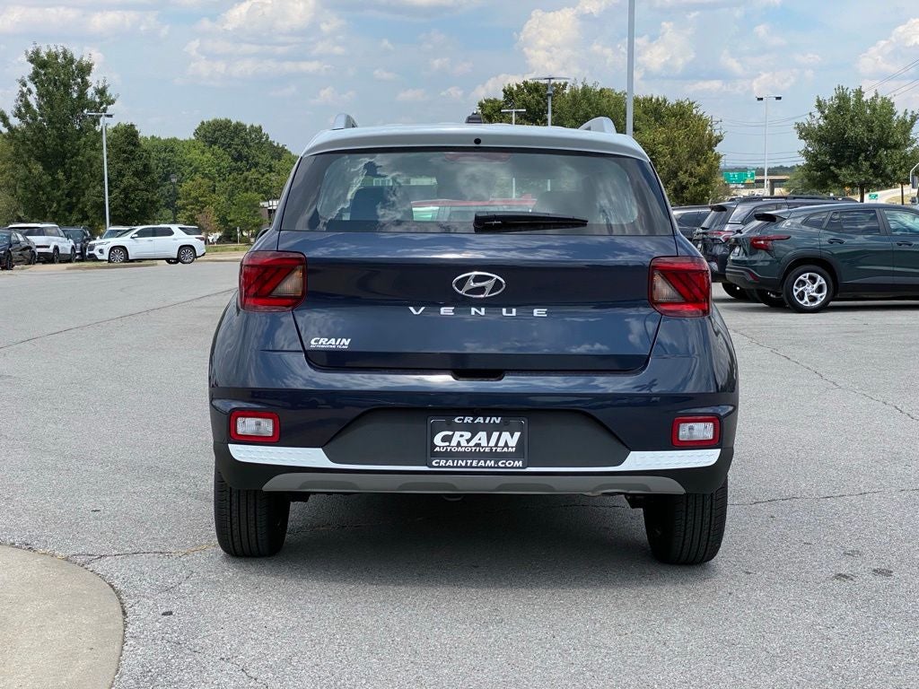 2026 Hyundai VENUE SEL W/Two-Tone Roof