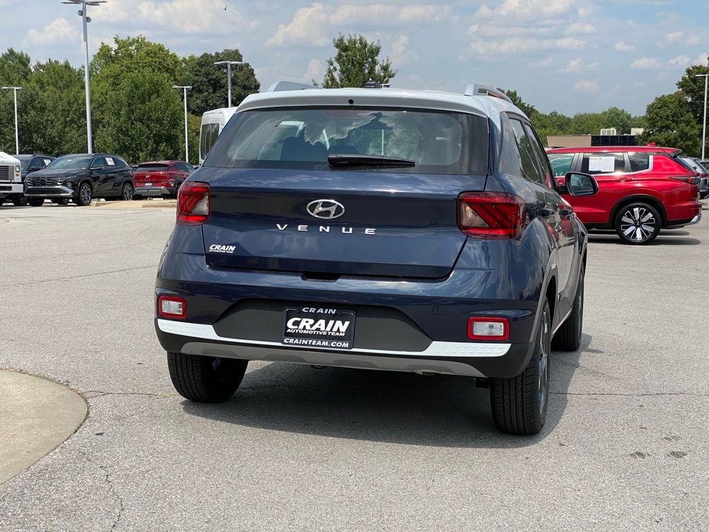 2026 Hyundai VENUE SEL W/Two-Tone Roof