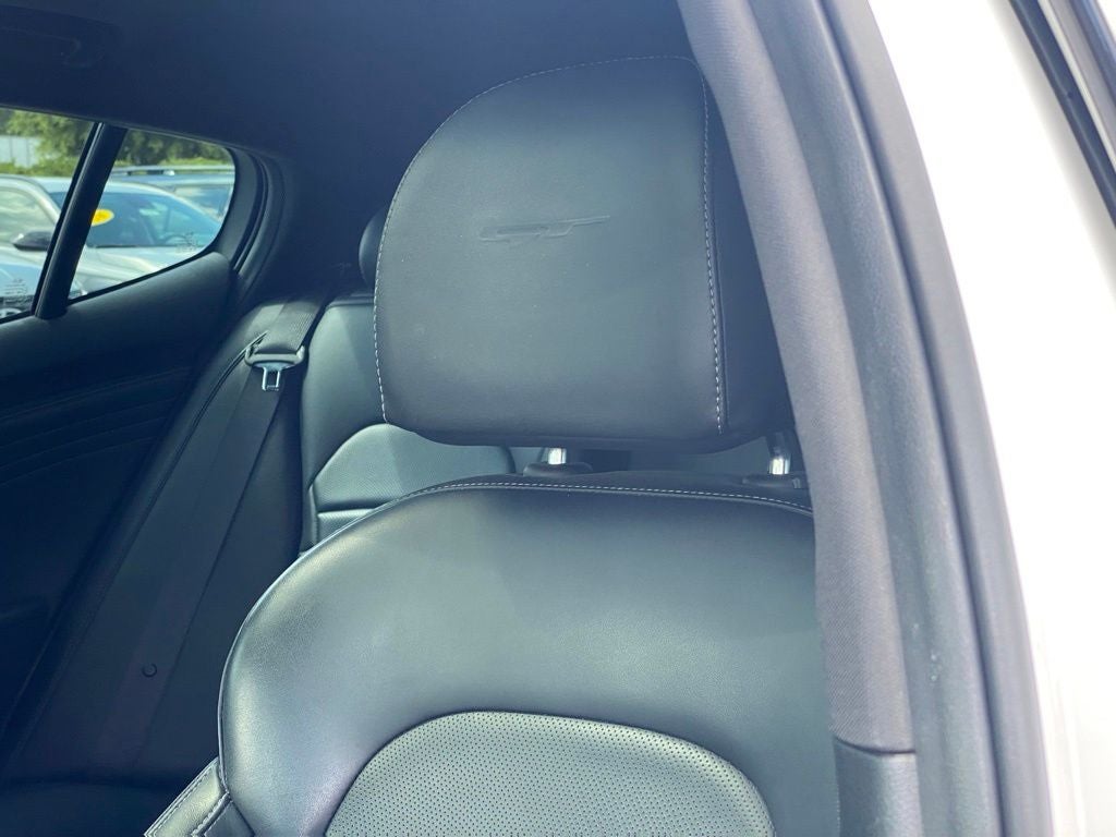 2022 Kia Stinger GT2 - Photo 23