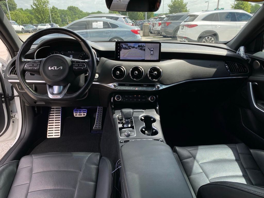 2022 Kia Stinger GT2 - Photo 29