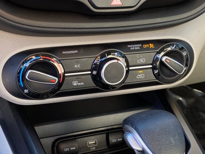 2020 Kia Soul S SUPER CLEAN LOW MILEAGE