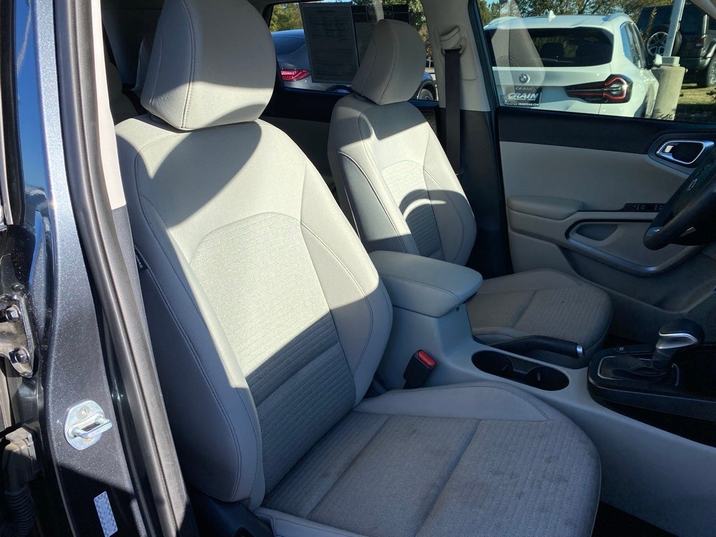 2020 Kia Soul S SUPER CLEAN LOW MILEAGE