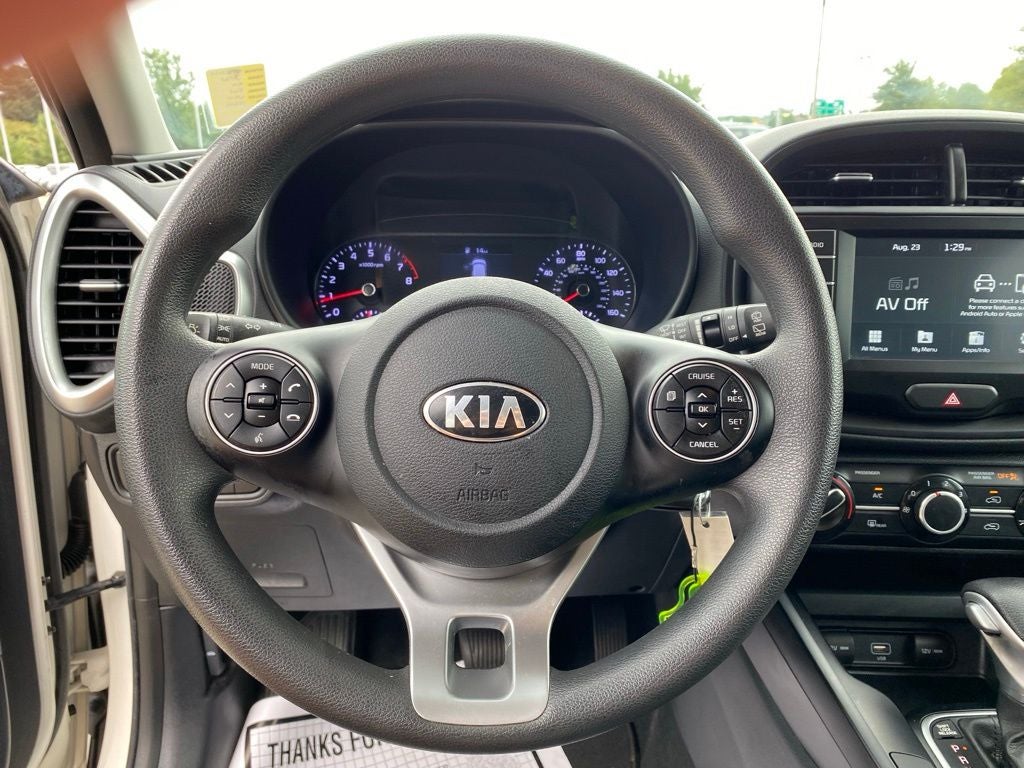 2020 Kia Soul LX - Photo 12