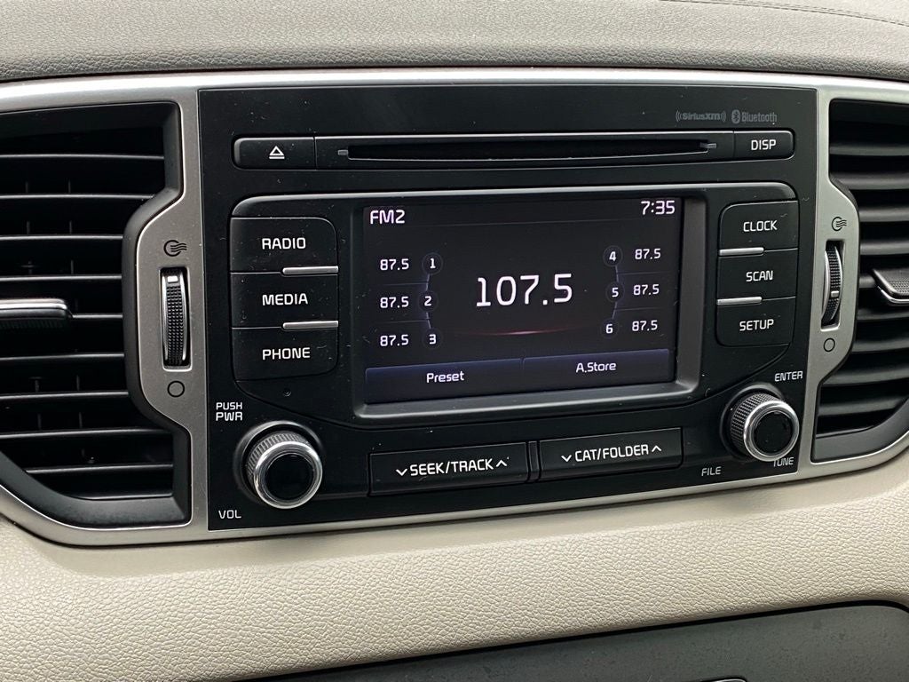 2019 Kia Sportage LX - Photo 17