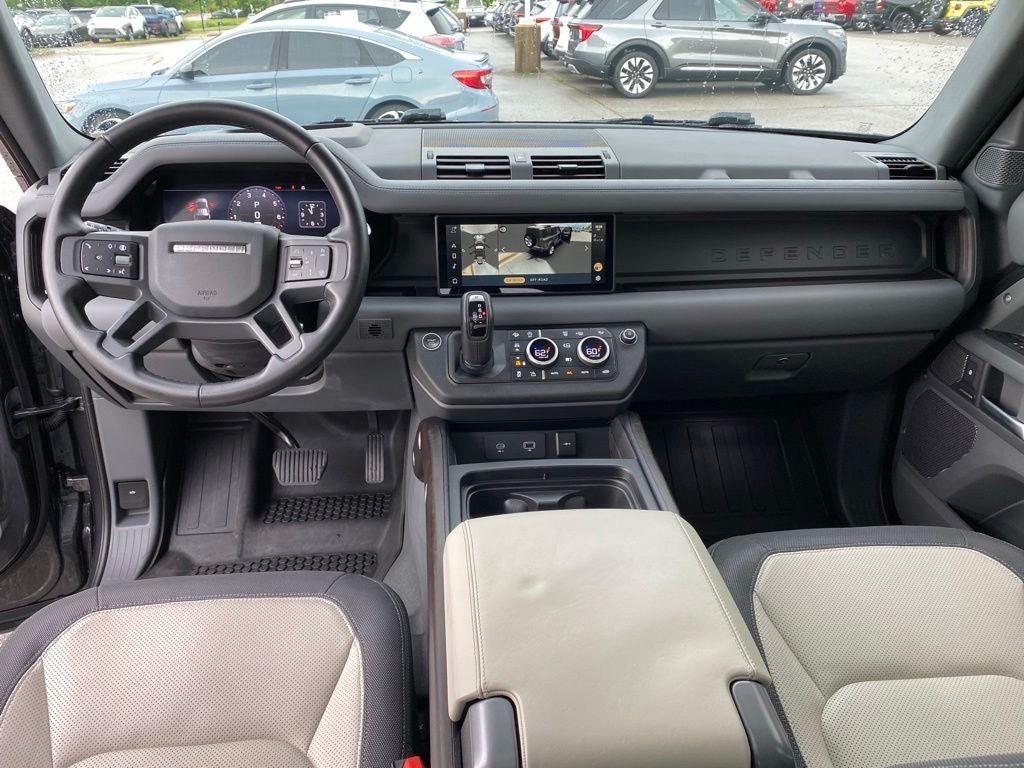 2024 Land Rover Defender X-Dynamic SE - Photo 30