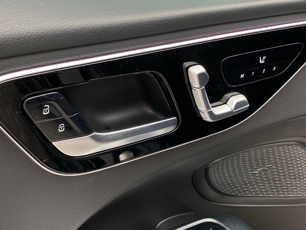 2024 Mercedes-Benz C-Class Sedan C 300 - Photo 12