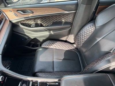 2023 Jeep Grand Cherokee L Summit HEMI
