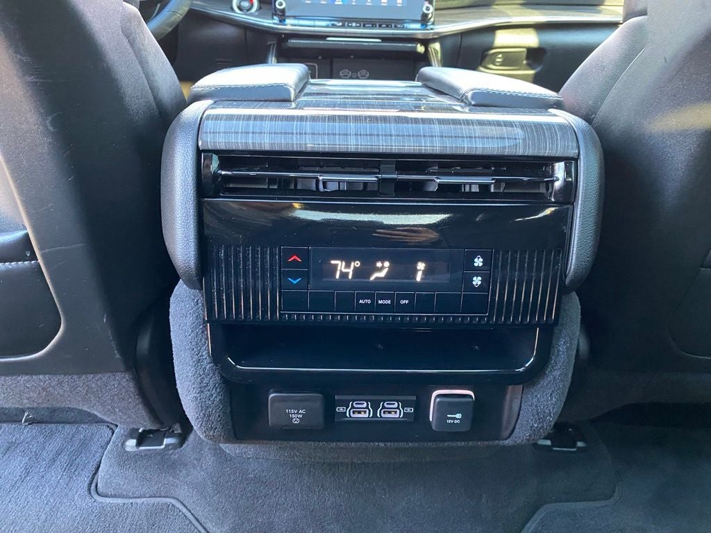 2022 Jeep Wagoneer Series II