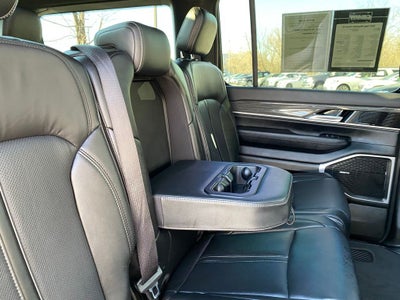 2022 Jeep Wagoneer Series II