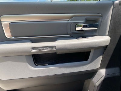 2019 RAM 1500 Classic SLT 4X4