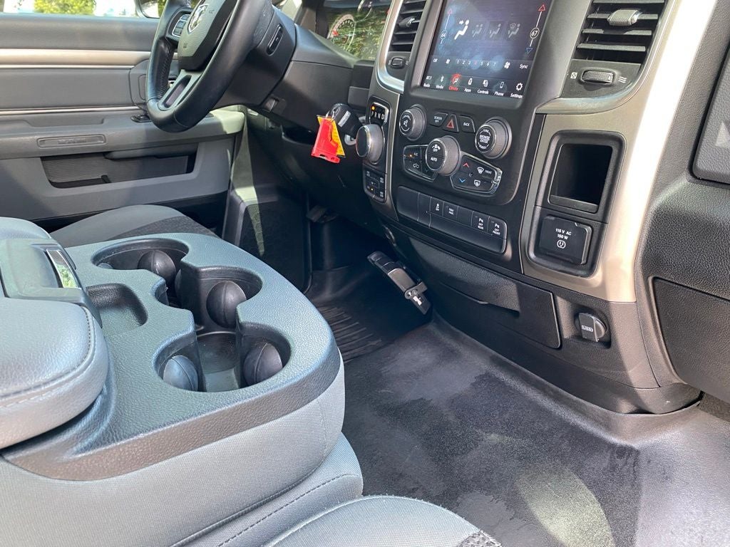 2019 RAM 1500 Classic SLT 4X4