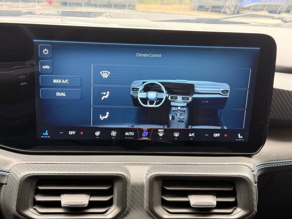 2024 Ford Mustang Dark Horse LOW MILES