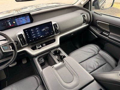 2025 Ford Expedition Platinum 4WD