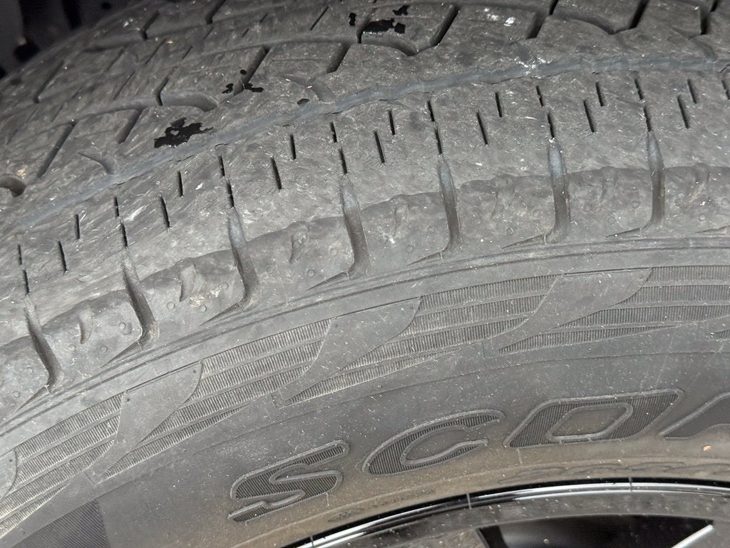 2023 Ford F-150 XLT - 4WD / CARFAX ONE OWNER
