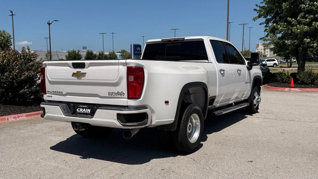 2022 Chevrolet Silverado 3500HD High Country