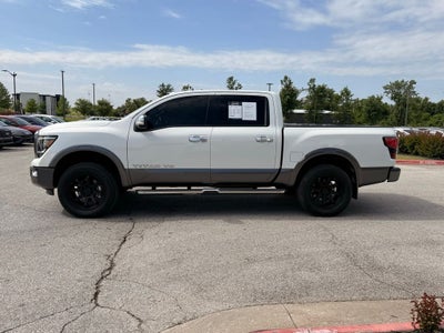 2020 Nissan Titan Platinum Reserve NICE TRUCK