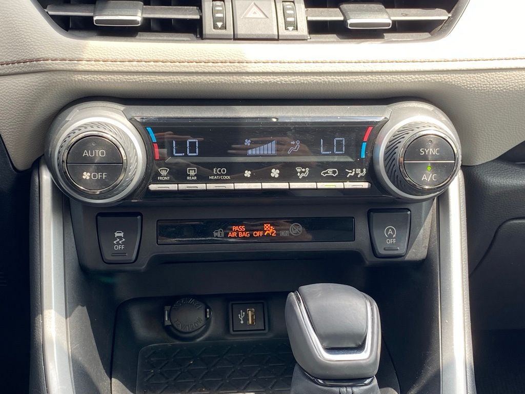 2023 Toyota RAV4 XLE Premium CLEAN CARFAX