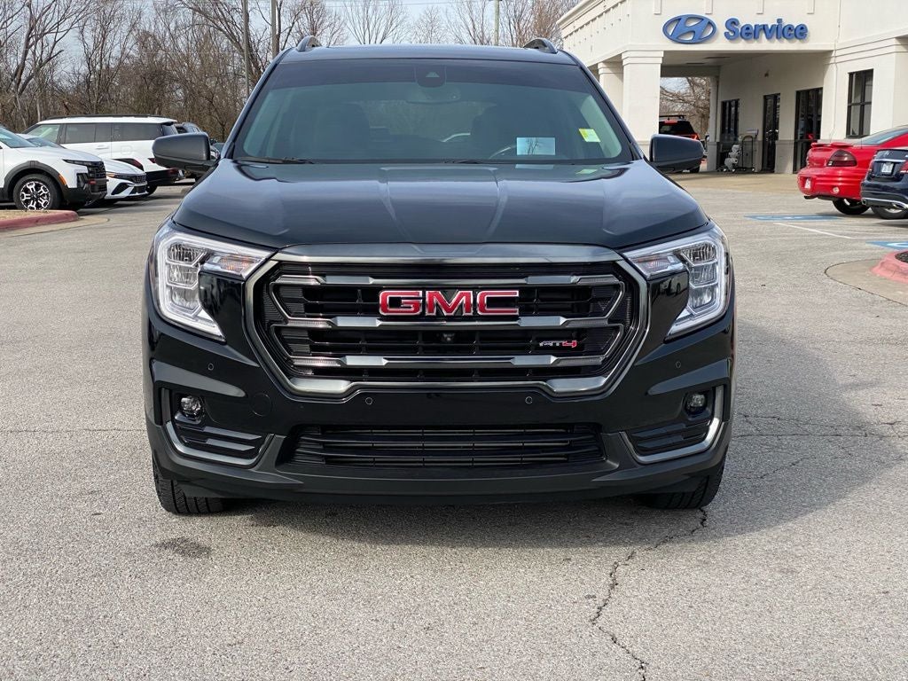 2022 GMC Terrain AT4