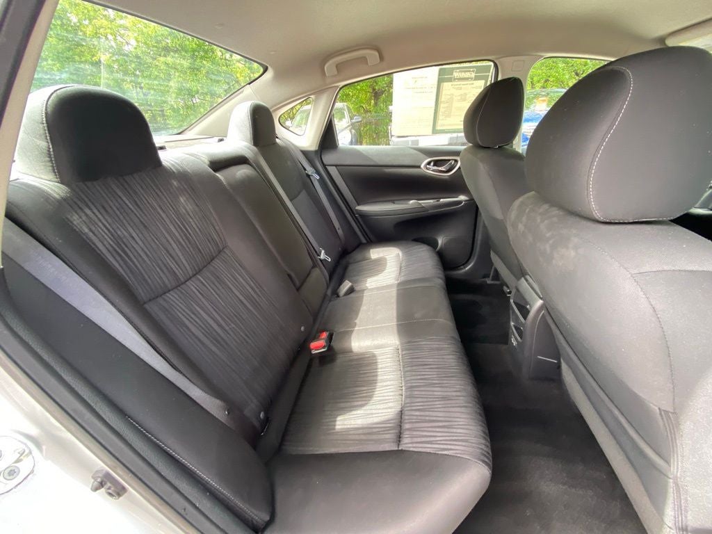 2019 Nissan Sentra SV CREAM PUFF