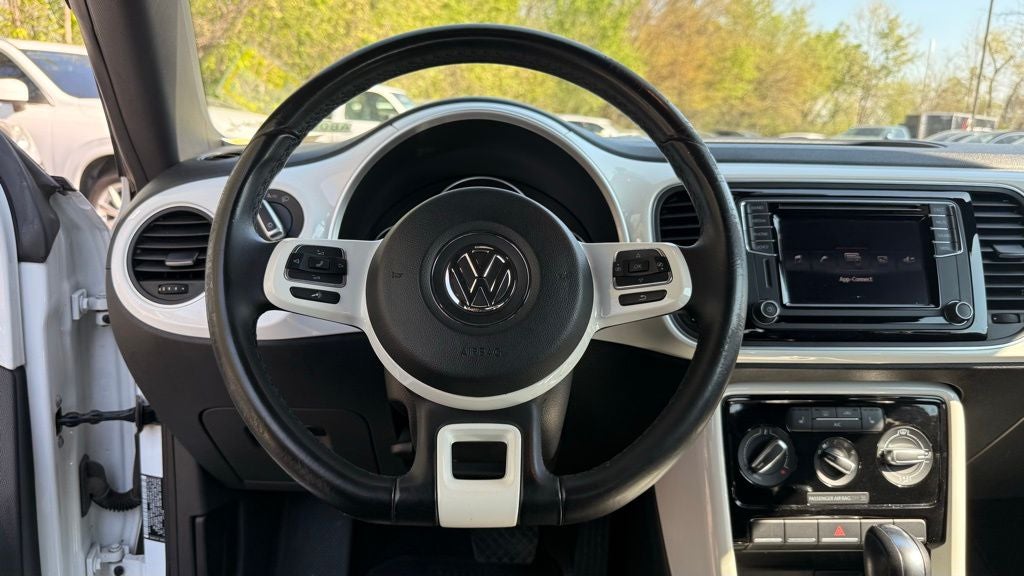 2017 Volkswagen Beetle 1.8T SE