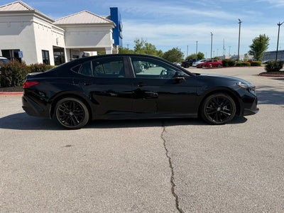 2025 Toyota Camry SE 1 OWNER CARFAX