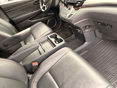 2023 Honda Odyssey Sport CLEAN