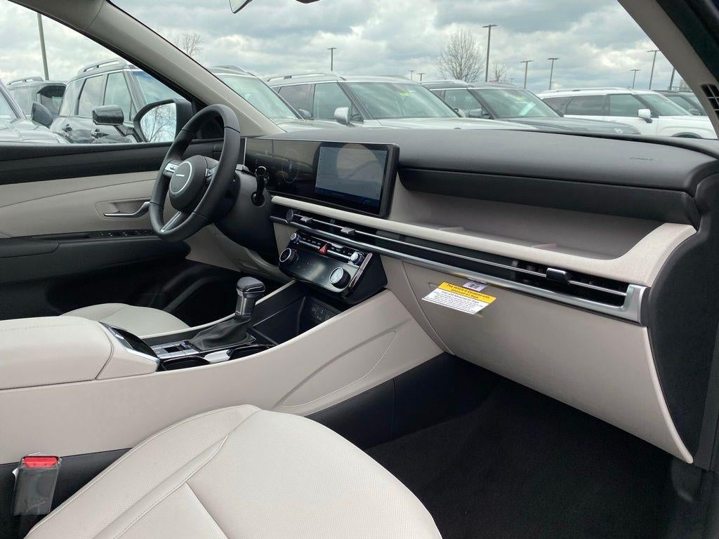 2026 Hyundai TUCSON SEL Premium FWD