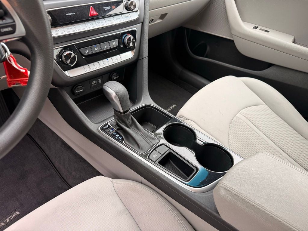 2019 Hyundai SONATA SE
