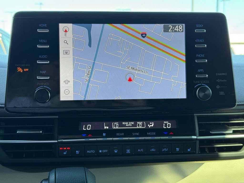 2024 Toyota Sienna Platinum 7 Passenger