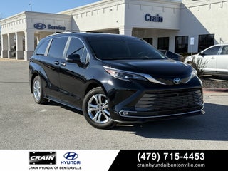 2024 Toyota Sienna Platinum 7 Passenger