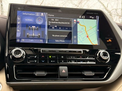 2022 Toyota Highlander Platinum