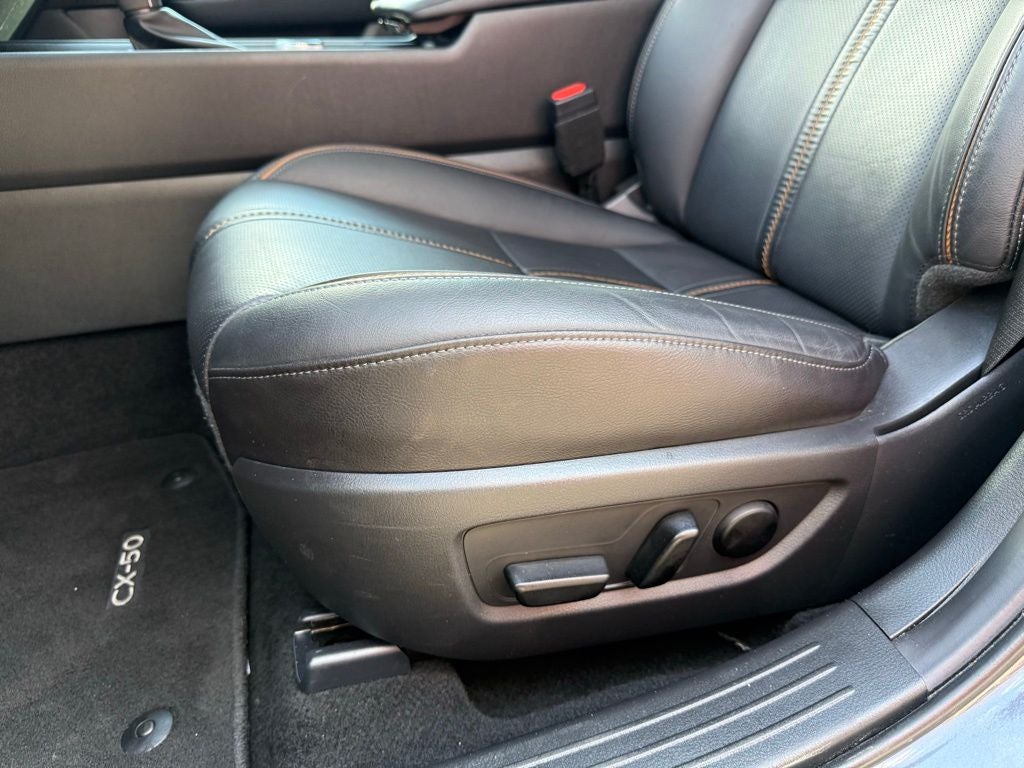 2025 Mazda Mazda CX-50 Hybrid Premium ONE OWNER CARFAX
