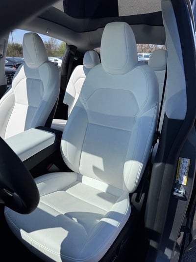 2026 Tesla Model Y Premium