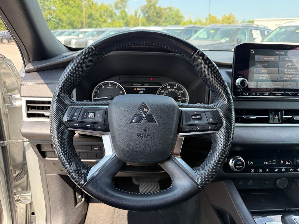2022 Mitsubishi Outlander Black Edition