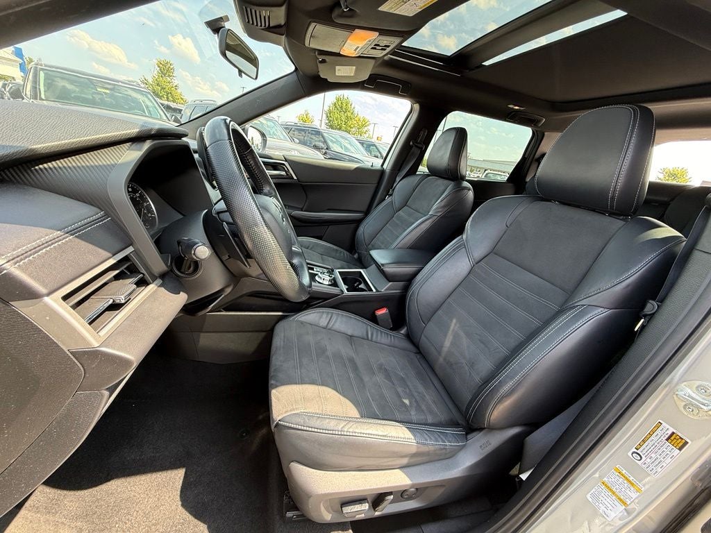 2022 Mitsubishi Outlander Black Edition