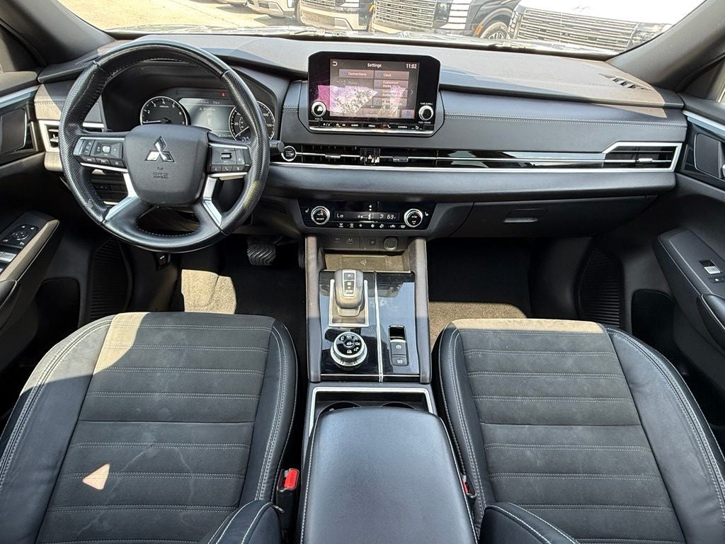 2022 Mitsubishi Outlander Black Edition