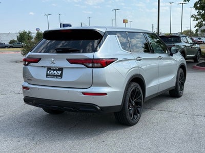 2022 Mitsubishi Outlander Black Edition