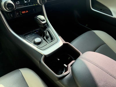 2022 Toyota RAV4 Hybrid Limited