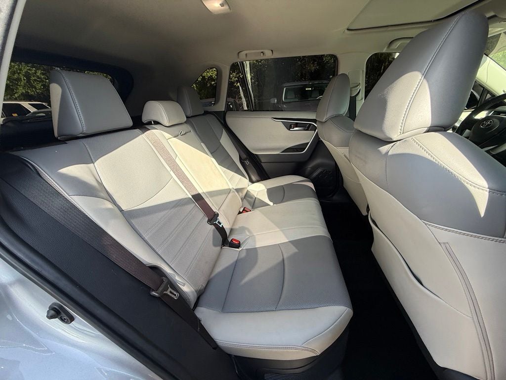 2022 Toyota RAV4 Hybrid Limited